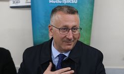 Mutlu Işıksu Kimdir? Kaç Yaşında, Nereli? Adapazari Belediye Başkanı Işıksu Neden Ak Parti'den İstifa Etti?