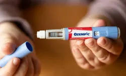 Herkesin Dilindeki Zayıflama İğnesi Ozempic Nedir? Mucize mi, Risk mi? Nedir, Nasıl Kullanılır ve Yan Etkileri Nelerdir?