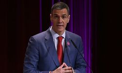 Türkiye’nin Sevgisini Kazanmıştı, Şimdi de Selam Gönderdi! İspanya Başbakanı Sanchez’den Türk Bayrağı Paylaşımı: