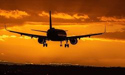 Uçuş İptallerinde Süre Uzatıldı! Bakan Uraloğlu Duyurdu: 13 Mart'a Kadar O Ülkelere Giriş Çıkış Durduruldu!