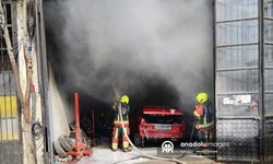 Havran Sanayi Sitesi’nde Korkutan Yangın: 2 Araç Küle Döndü, 1 Yaralı