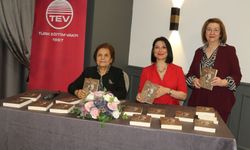 Pınar Ayhan Kimdir? Son Projesi Annesinin Anı Kitabı Oldu