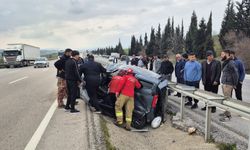 Bursa'da Korkutan Kaza! Kosova Rampasında Can Pazarı: Araçta Sıkışan Yaralılar Var!
