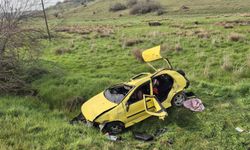 SON DAKİKA | Balıkesir-Bandırma Yolunda Can Pazarı! Araçta Sıkışan Sürücüyü İtfaiye Kurtardı!