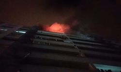 Edremit Korkutan Yangın! 9. Katta Can Pazarı: İtfaiye Ekipleri Seferber Oldu!