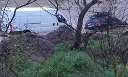 Susurluk'ta Can Pazarı! Simav Çayı Taştı! Mahsur Kalan Vatandaşlar İçin Ekipler Seferber Oldu