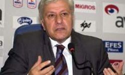 Trabzonspor’un Acı Kaybı: Efsane Başkan Atay Aktuğ Hayatını Kaybetti!