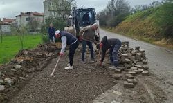 Bigadiç Orta Mahalle'de Ulaşım Atağı: Belediye Ekipleri Sahada Çalışmalarını Sürdürüyor