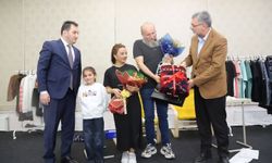 Kepsut’ta Kültür Rüzgarı: "Hangisi Gerçek" Tiyatro Oyunu Sahnelendi