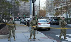 SON DAKİKA | Donald Trump’a Suikast Girişimi! Beyaz Saray Yemeğinde Silah Sesleri: Şüpheli Yakalandı