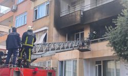 Antalya’da İtfaiye Mucizesi: Dumandan Etkilenen Kedi Kalp Masajıyla Hayata Döndü