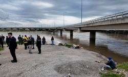 Karacabey’de İhmal Can Aldı: Dere Sularına Kapılan Kamyonet Sürücüsü Ölü Bulundu