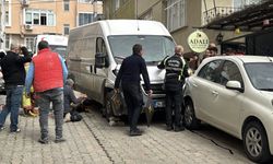 Edirne’de Dehşet Anları: Kontrolden Çıkan Panelvan Altına Aldığı Kişiyle Sürüklendi!