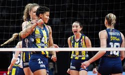 Sultanlar Ligi'nde Dev Final! Fenerbahçe VakıfBank'o 3-2 Mağlup Etti, Şampiyon Pazar Günü Belli Olacak!