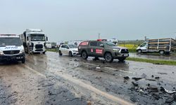 Siirt'te Feci Kaza: 2 Ölü, 3 Yaralı! Otomobil Tarlaya Savruldu