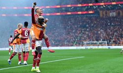 Galatasaray'dan Fenerbahçe'ye Ağır Darbe! 3 Gol, 1 Kırmızı ve 7 Puan Fark