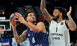 Anadolu Efes, Dubai Basket'i Mağlup Etti! EuroLeague'de Play-Off Yolunda Dev Adım!