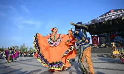 Balıkesir'de 23 Nisan Coşkusu! Dünyanın Dört Bir Yanından Çocuklar  Kuvayımilliye'nin Başkenti'nde Toplanıyor!