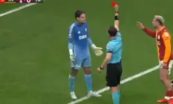 Ederson'a Kaç Maç Ceza Gelecek? Kırmızı Kart Gördü! VAR Kulübesini Yumrukladı