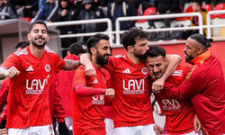 Batman'da Tarihi Gün! Petrolspor 90+4'te Şampiyon Oldu, Trendyol 1. Lig'e Yükseldi! Şehir Sokağa Döküldü!