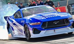 Ford Mustang Cobra Jet 1800 Dünya Rekoru Kırdı! 7.75 Saniye