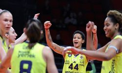 Fenerbahçe Medicana Finalde! Zeren Spor'u 3-1 Mağlup Ederek Final Biletini Aldı!