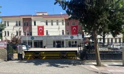 Şanlıurfa Halfeti Belediyesi'nde Dev Operasyon! Eski Belediye Başkanı Şeref Albayrak Dahil 29 Kişi Tutuklandı!