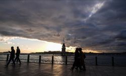 AKOM'dan İstanbul İçin 'Sarı' Alarm! Güneşli Hava Sizi Yanıltmasın: O Gün Sıcaklıklar 10 Derece Birden Düşecek…