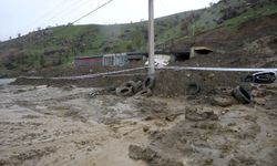 Bitlis'te Sağanak Felaketi Getirdi: Aynı Bölgede İkinci Heyelan Şoku!
