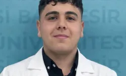 Balıkesir Üniversitesi Yasta: Tıp Fakültesi Öğrencisi Berat Can Demir Vefat Etti