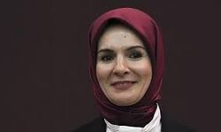 Milyonlarca Anneyi ve Genci İlgilendiriyor: Bakan Göktaş Duyurdu! Artık 15 Yaş Altına Yasak Geliyor