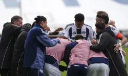 Kaleci Gianniotis Kaleden Kaleye Gol Attı, Kasımpaşa Kayseri'yi 2-0 Devirdi!