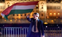 Macaristan'da Devrim! 16 Yıllık Orban Dönemi Sona Erdi, İşte Yeni Lider Magyar: