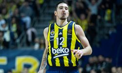 Fenerbahçe Beko'da Nando De Colo Şoku! Sakatlanan Yıldız İsimden Kötü Haber! Sahalardan Ne Kadar Uzak Kalacak?