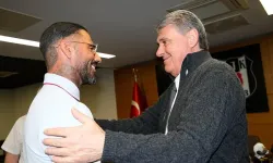 Beşiktaş’ta Quaresma Bombası! Efsane Yıldız Tüpraş Stadyumu’na Geri Döndü: Başkan Serdal Adalı ile Görüşme