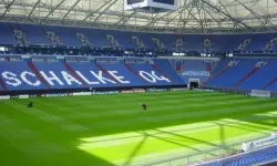 Kenan Karaman’ın Takımı Schalke 04 Stadının Tuvaletinde Ceset Bulundu: Gizemli Ölümün Perde Arkası: