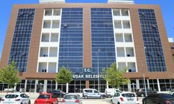 SON DAKİKA: Uşak Belediyesi'nde İkinci Dalga Operasyonu! 25 Yeni Gözaltı: Yolsuzluk Soruşturması Derinleşiyor!