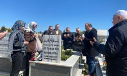 Bandırma’nın Acı Kaybıydı: Usta Gazeteci Ali Osman Ata Vefatının 4. Yılında Mezarı Başında Anıldı