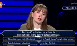 Milyoner'de 200 Bin TL'lik Tarih Sorusu: Hangisi Daha Sonra Gerçekleşti?