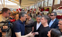 Ensar Aytekin, Özgür Özel'i acılı gününde yalnız bırakmadı