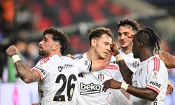 Kartal Gaziantep'te Kanatlandı! Beşiktaş 2-0'lık Skorla 3 Puanı Kaptı