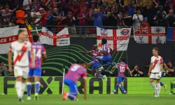Tarihi Zafer! Crystal Palace UEFA Konferans Ligi Şampiyonu Oldu!