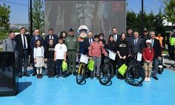 Balıkesir’de "Bir Kural, Bir Ömür" Heyecanı: Vali Ustaoğlu ve Başkan Akın Çocuklarla Buluştu!