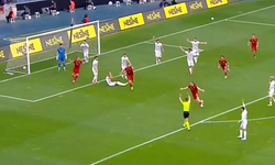 Yavuz Selim Taşer Sahneye Çıktı! Ayvalıkgücü İlk Yarıyı Önde 1-0 Kapattı! Ayvalıkgücü 2.Lige Çok Yakın!