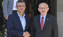 Ankara'da Kritik Telefon! Kılıçdaroğlu ve Özgür Özel Arasında Zirve: Partiyi "Kurultaya Götürmek İstiyorum!"