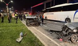 4 Otomobil Birbirine Girdi: Yozgat'taki Kazada 1 Kişi Yaşam Savaşı Veriyor