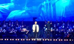 Andrea Bocelli İstanbul’u Büyüledi: "Romanza"nın 30. Yılında Unutulmaz Gece!