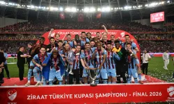 Trabzonspor’da Çifte Veda: İki Yıldız ile Yollar Ayrıldı!