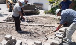 Bigadiç’te Altyapı Çalışmaları Sürüyor! Çekirdekli ve Kuyu Mahallelerinde Onarım Çalışması