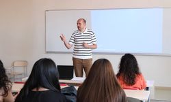 TEMSA Yöneticisi 14 Hafta Ders Verdi! BAÜN'de Üniversite-Sanayi İş Birliği Dikkat Çekti